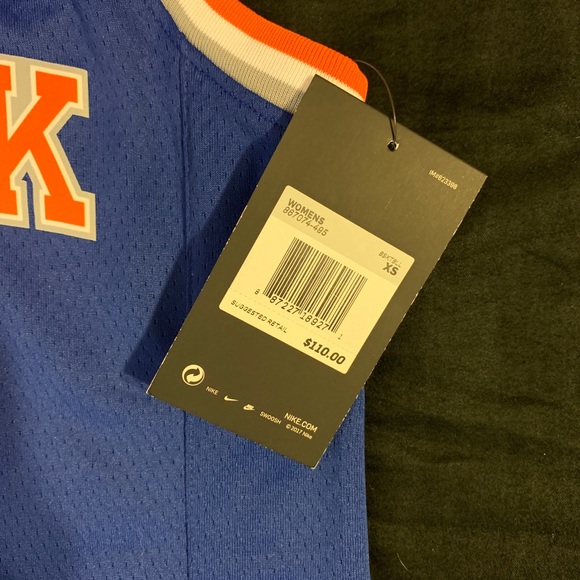 SOLD New York Knicks Women’s Nike NBA Jersey - Picture 3 of 5